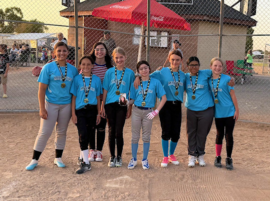 2025 Jr Girls 1st Place Mariners